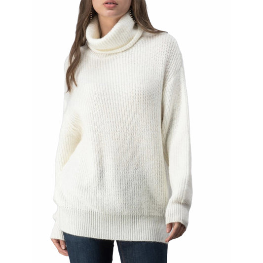 Soft knit turtleneck ivory tunic sweater